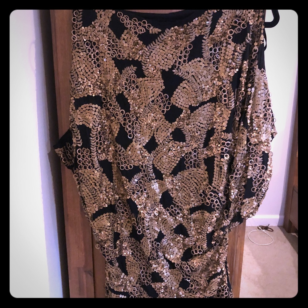 Dress - Picture 2 of 4